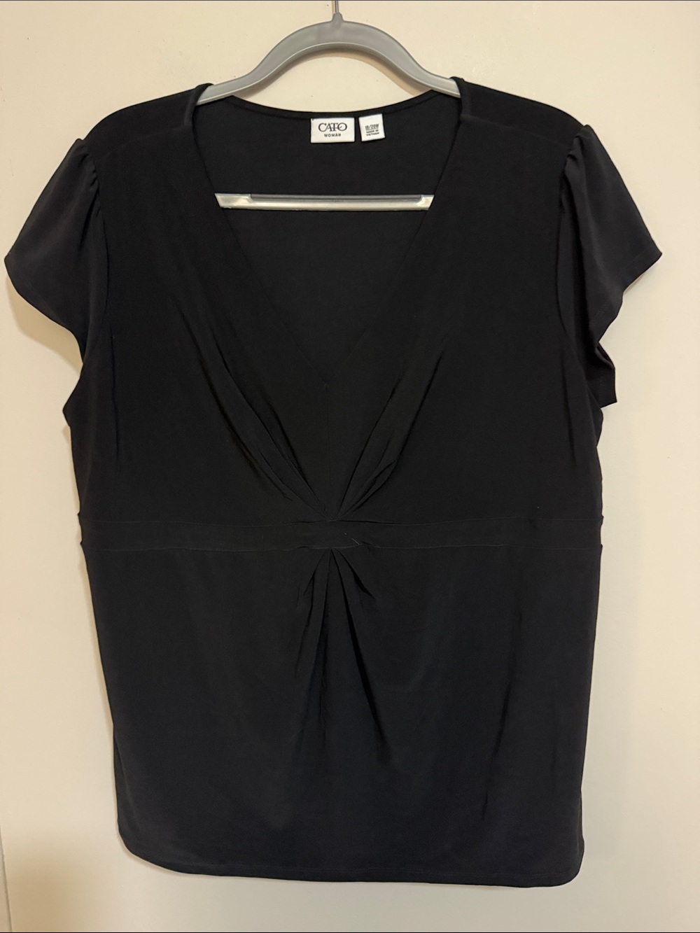 Cato Black V-Neck Twist Front Cap Sleeve Blouse